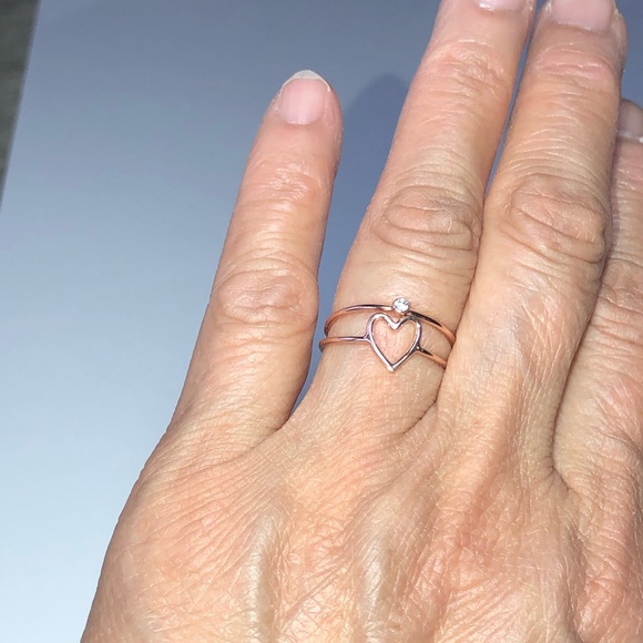 2 🌹 rose gold filled rings wear together , size 7 - Picture 8 of 9